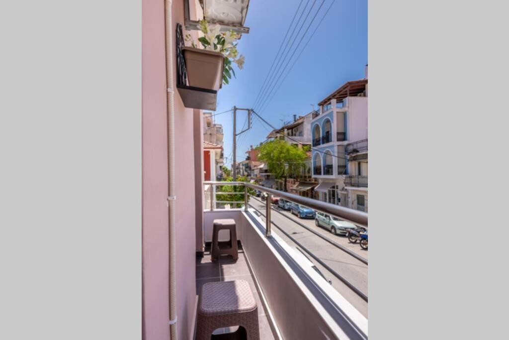 Dennis City Center Elegant Apartment Zakynthos Town Exterior photo
